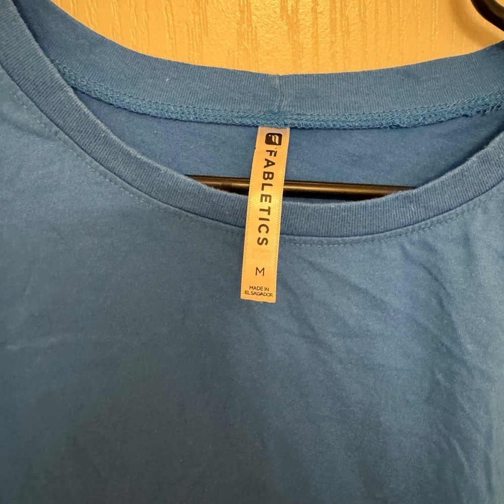 Fabletics tank top bundle - Picture 2 of 8